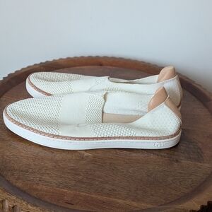 UGG 1016756 Casual Slip On Knit Sneakers Loafers Sammy White Women's  Size 9.5